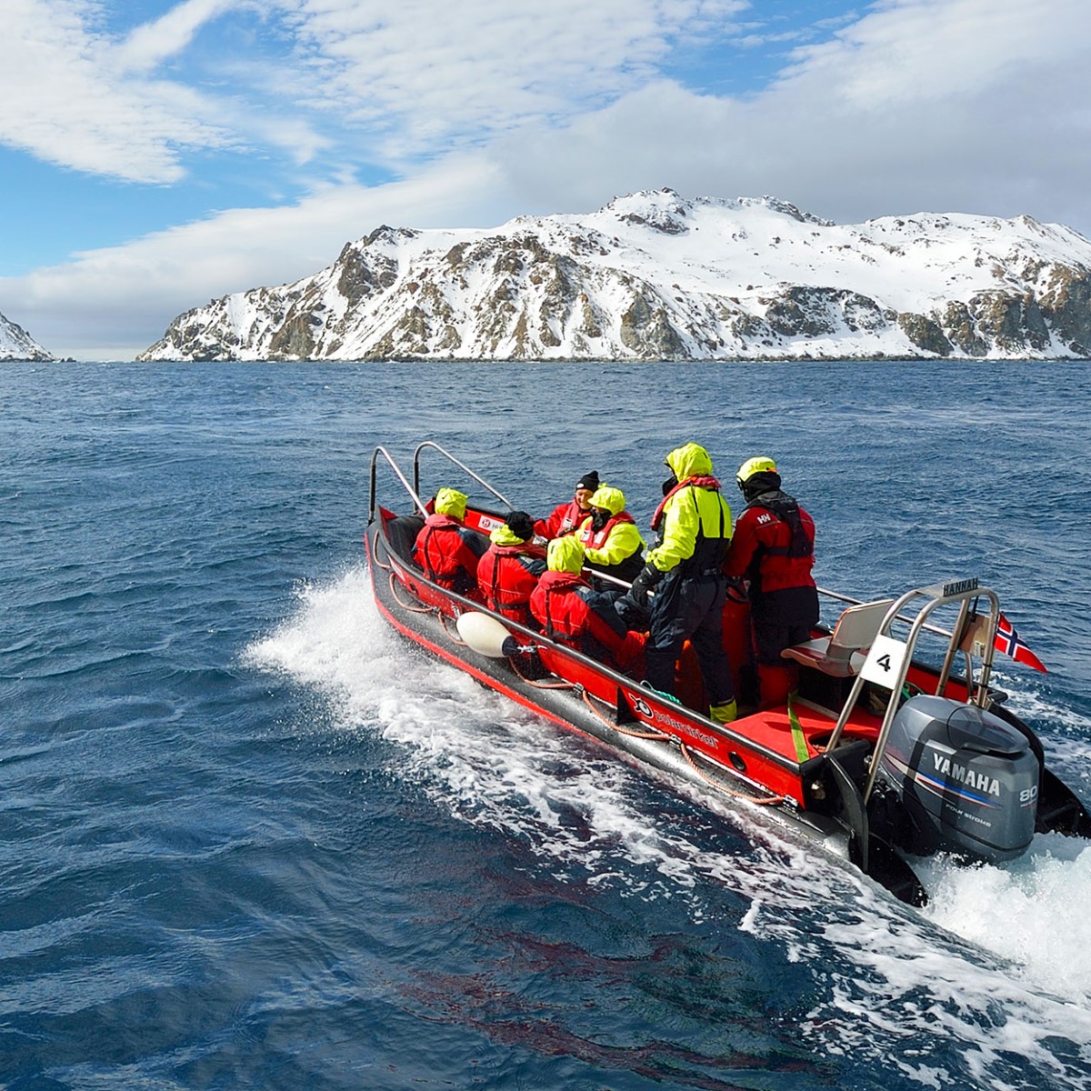 small boat cruises antarctica