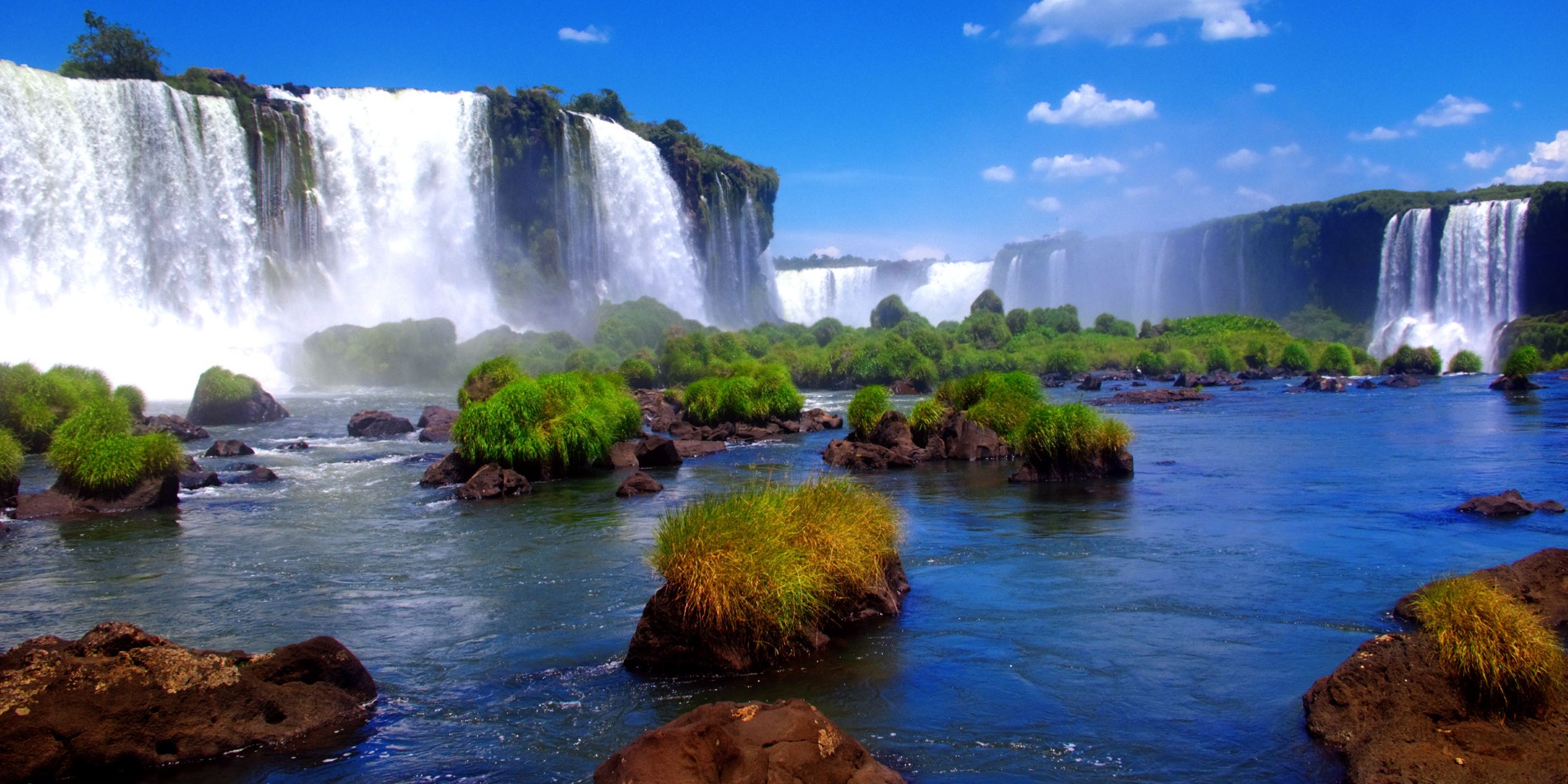 Se den store Iguazu Falls på denne turen