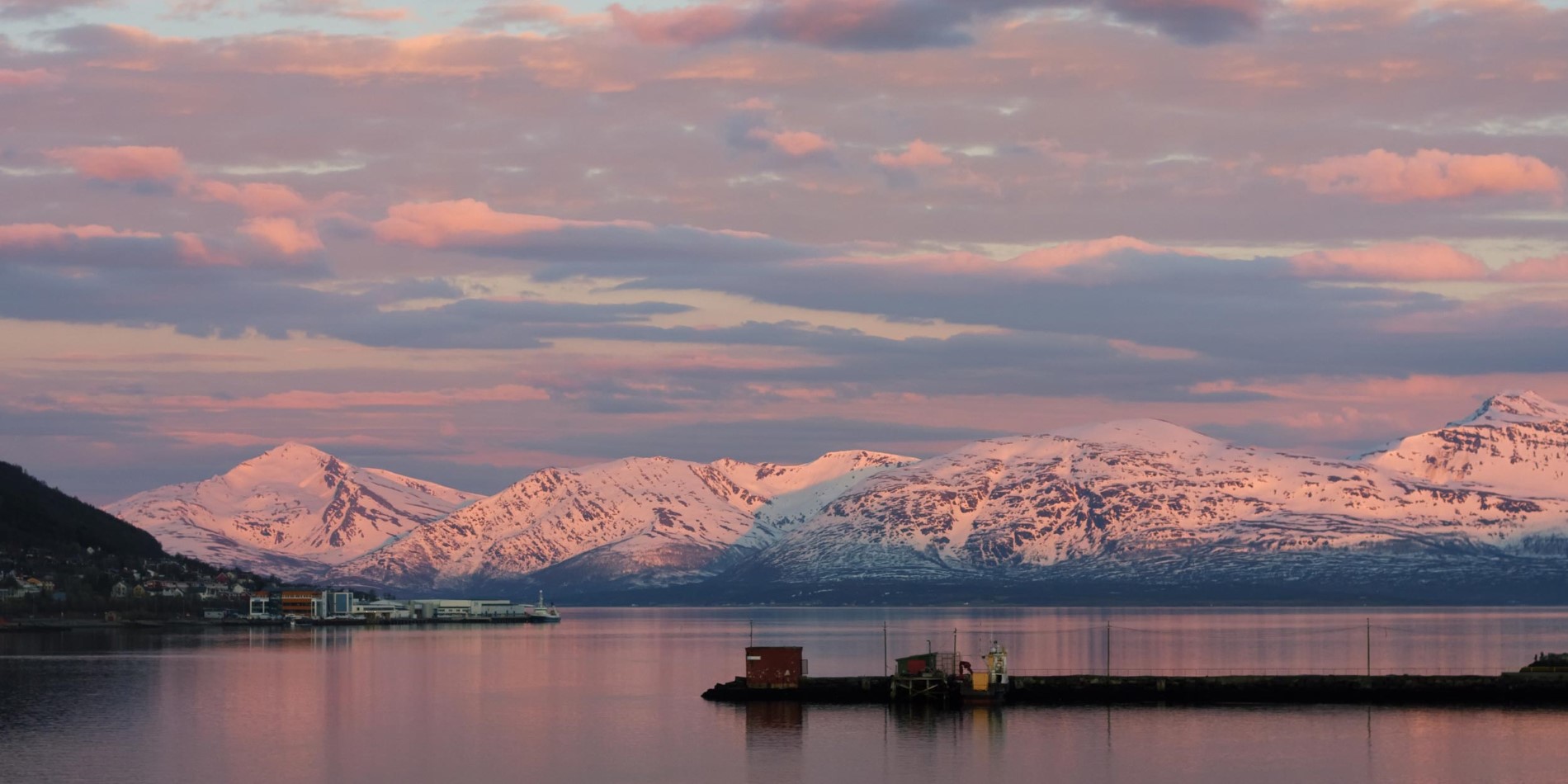 Tromsø er sorrounded av vakre fjell